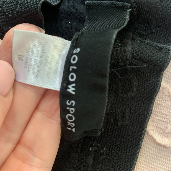 TWO PACK SOLOW SPORT CROPPED LEGGINGS - Picture 6 of 6